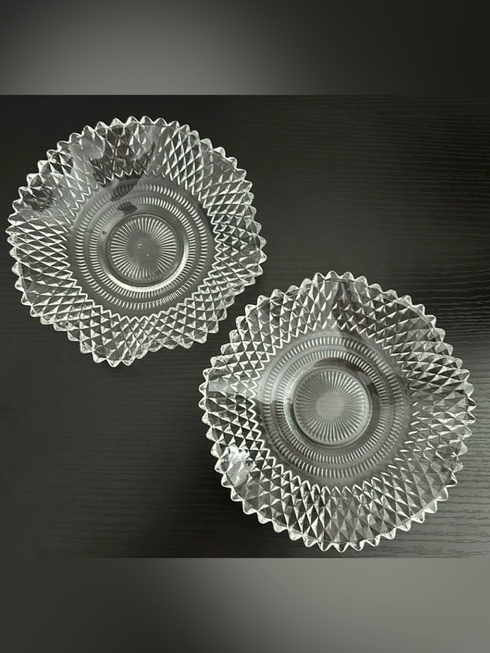 🌹 Federal Glass Traditions 2 Diamond Design Lettuce Edge Bon Bon Vintage Dishes